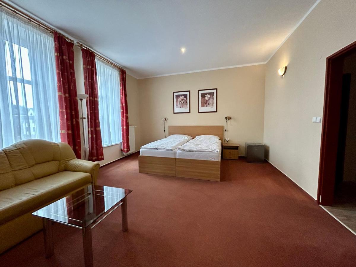 Hotel Roháč Trstená Esterno foto